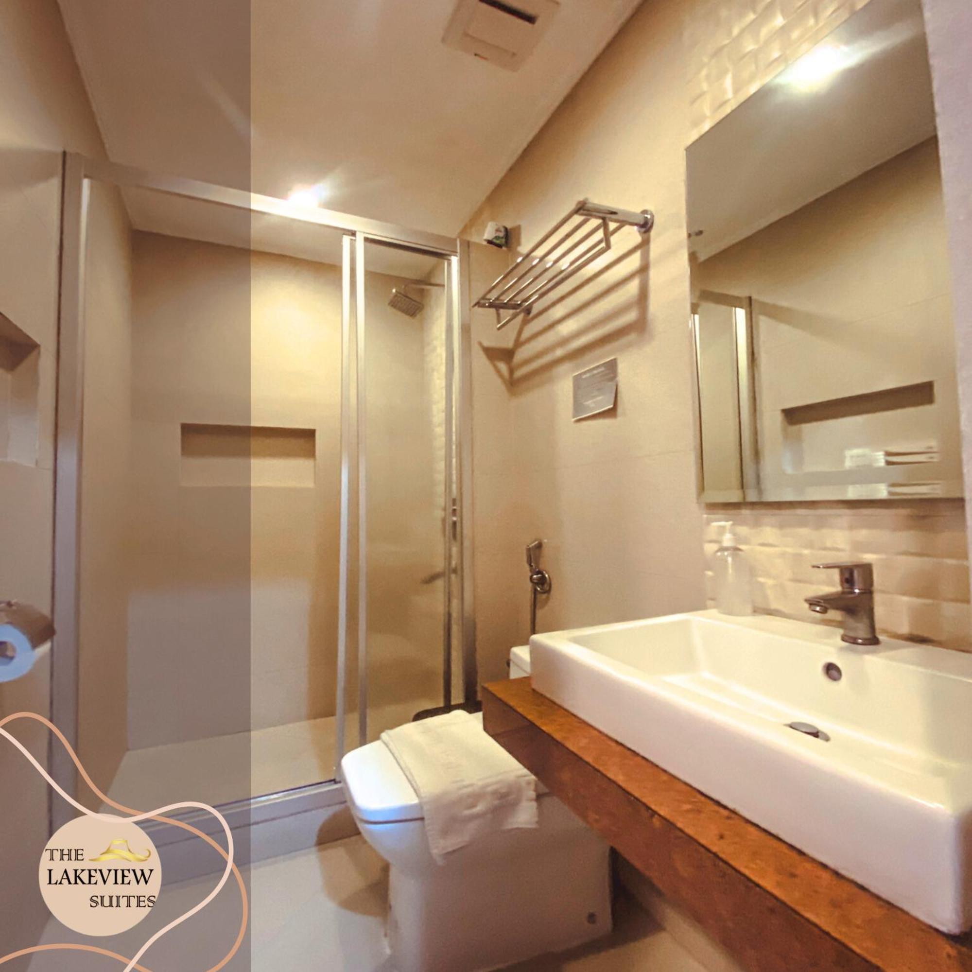 The Lakeview Suites Tagaytay City Zewnętrze zdjęcie
